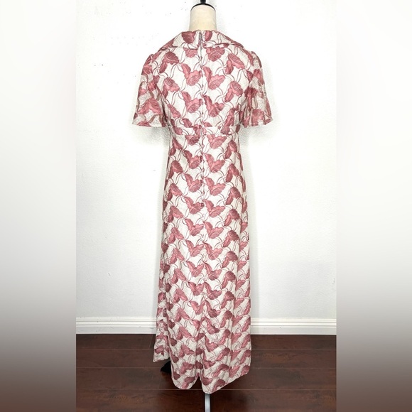 VINTAGE 1970s Maxi Dress Textured Leaf Print Collared Vtg 70s Hostess Gown - Picture 5 of 10